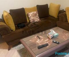 Apartament 1+1 në shitje – Shkëmbi i Kavajës!