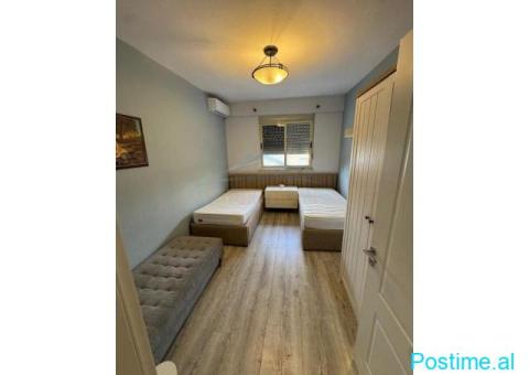 0694738665 Shitet, Apartament 3+1+2, Stacioni Trenit, Tiranë - 2/10