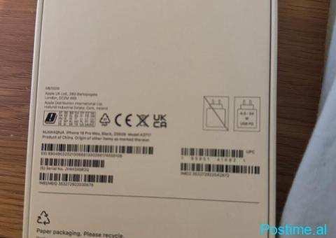 iPhone 18 Pro Max black 256GB + Apple Watch Ultra 4 - 3/3