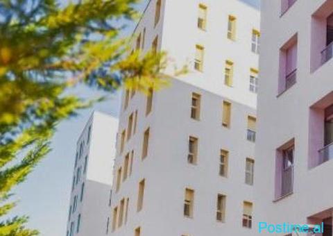**Shitet apartament 1+1 në Rezidencën Kaimi, Ali Demi**