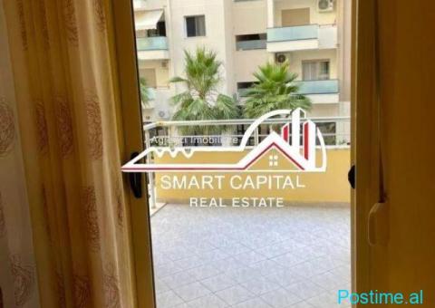 SHITET APARTAMENT 1+1 NË LUNGOMARE, TE HANOVERI, VLORË! - 2/7