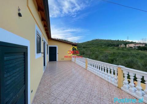 🆕🏡 JEPET ME QIRA VILË NË RISILI, VLORË. - 10/10