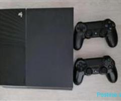 🎮 Shitet PlayStation 4 – 500 GB – 2 Joystick