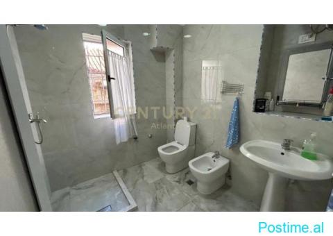 JEPET APARTAMENT 2+1 ME QERA PRANE STADIUMI NE DURRES! - 1/7