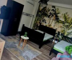 🏡 JEPET ME QIRA DUPLEX – RRUGA E BARRIKADAVE