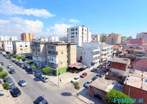 JEPET ME QERA APARTAMENT PRANE STADIUMIT, DURRES - 3/8