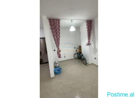 0696044426 Qera, Apartament 1+1,Stacioni Trenit, Durres - 2/4