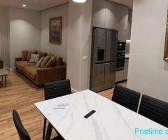 🏡 JEPET ME QIRA APARTAMENT 3+1 + VERANDË & 🅿️ PARKIM 📍 R