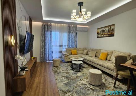 Shitet apartament 2+1+2 tek Pallati me Shigjeta - 1/9