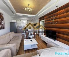 Shitet apartament 2+1 në qendër të Durrësit