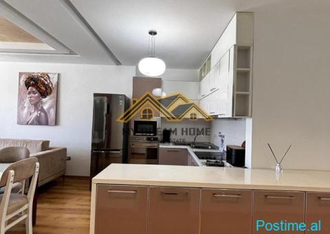 Shitet apartament 2+1 në qendër të Durrësit - 2/10