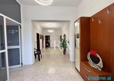Jepet me qera shtepi private 3+1, Durres. - 6/8