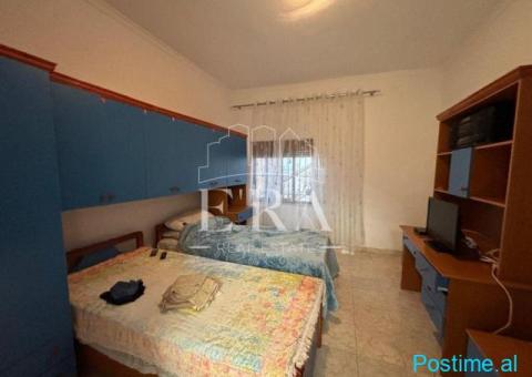 Jepet me qera shtepi private 3+1, Durres. - 7/8
