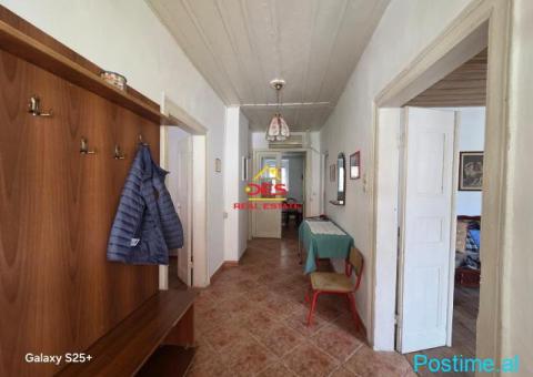 🏡 SHITET SHTËPI PRIVATE + TRUALL NË LAGJEN MURADIE, VLORË - 9/10