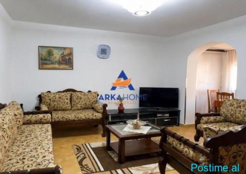 JEPET APARTAMENT 2+1 ME QERA 'TEK PAZARI I RI' 60.000 LEKE