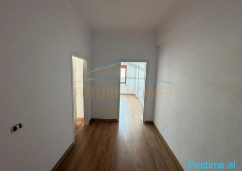 0696044407 Shitet, Apartament 1+1, Plazh Hekurudha, Durrës - 1/5