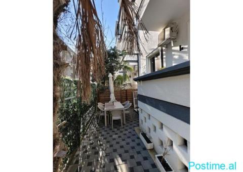 SHITET APARTAMENT 1+1 ME OBORR TE GJIRI I LALZIT PRANE KOMPL - 8/9
