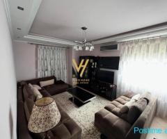 JEPET APARTAMENT 3+1+BLK ME QERA TE KOMUNA E PARISIT 800 EUR