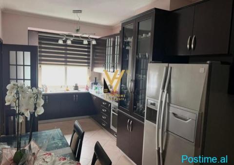 JEPET APARTAMENT 3+1+BLK ME QERA TE KOMUNA E PARISIT 800 EUR - 4/5