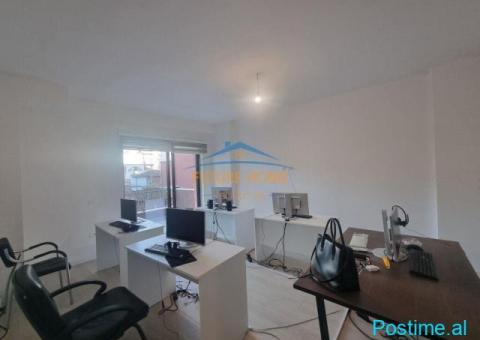 Qira, Apartament 2+1+2, Rr. 'Myslym Shyri' - 1/4