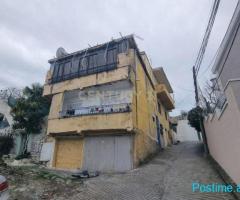 0683005058 SHITET APARTAMENT 2+1 ME GARAZH PRANË MUZEUMIT