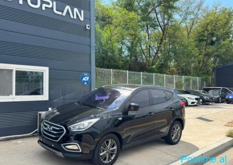 Hyundai Tucson 2.0 - 2/10