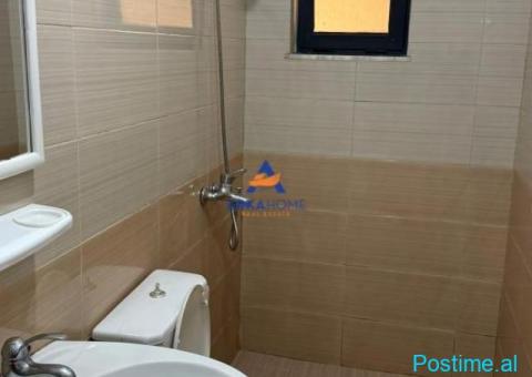 JEPET APARTAMENT ME QERA 1+1 'RRUGA JORDAN MISJA, BULEVARDI - 1/4