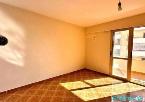 Shitet Apt 1+1+2wc & Ballkon ( Lungomare - Vlore ) - 7/7