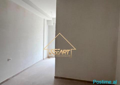 Shitet apartament - 4/5