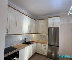 APARTAMENT ME QIRA 1+1 TE RRUGA 5 MAJ