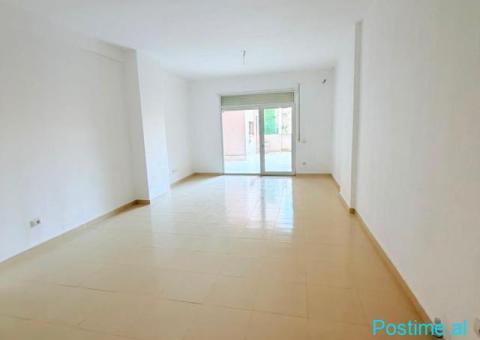 SHITET APARTAMENT 2+1+2 NE ZONEN E ISH URT, DURRES - 8/9