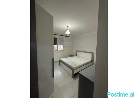0697075690 Qera, Apartament 2+1+2 Ballkone, Spitali - 2/5