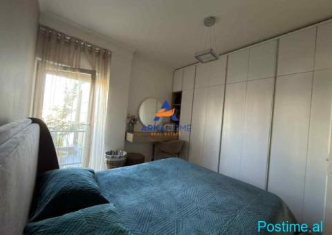 SHITET APARTAMENT 2+1+2+VERANDË TEK ' RESIDENCA QUARTUM ' 26 - 4/5