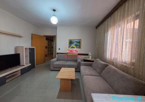 🔑🏡 JEPET ME QIRA APARTAMENT 3+1 PRANË KISHËS ORTODOKSE, VL - 3/10