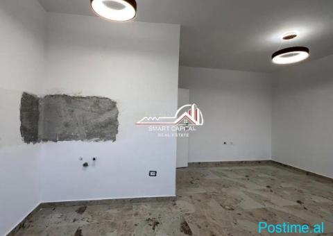 SHITET APARTAMENT 1+1 NË ÇOLE TEK PALLATET E GORISHTIT,VLORË - 5/10