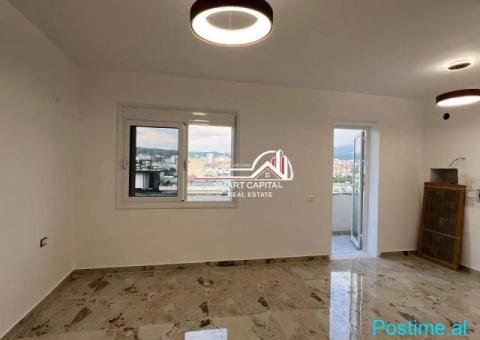 SHITET APARTAMENT 1+1 NË ÇOLE TEK PALLATET E GORISHTIT,VLORË - 6/10