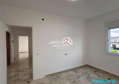 SHITET APARTAMENT 1+1 NË ÇOLE TEK PALLATET E GORISHTIT,VLORË - 7/10