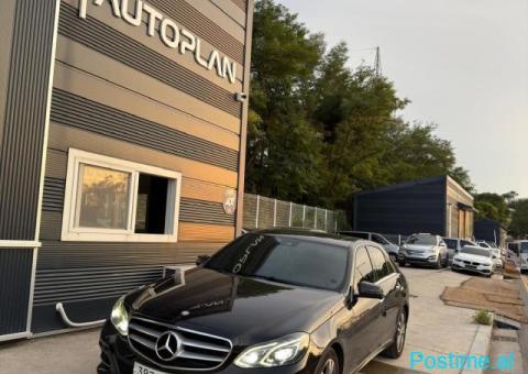 Mercedes E220d - 1/10