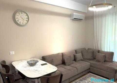 Shitet apartament 1+1 ne zonen e Ali Demit - 1/4