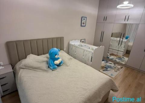 Shitet apartament 1+1 ne zonen e Ali Demit - 3/4