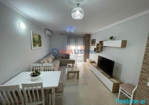 Apartament 1+1 i konvertuar në 2+1 të vogël, Liqeni i Thate - 3/8