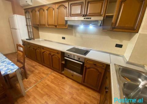 Jepet per qira super apartament 3+1+2 ne Brryl tek ecomarke - 9/10