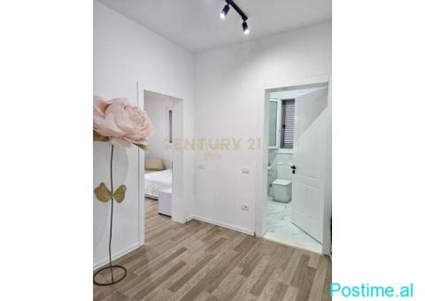 0698329326 Vilë ( kati i pare ) Me Qira në Golem, Durrës - 7/10