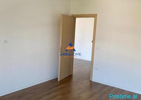JEPET ME QIRA APARTAMENT 2+1+BALLKON '5 MAJ' 55.000 LEKE - 4/5