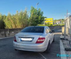 W204 Shitet/ndrrohet me motorr