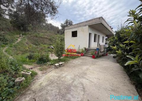 🏡 SHITEN 2 SHTËPI PRIVATE PRANË BASHKISË VLORË - 1/10