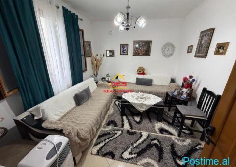 🏡 SHITEN 2 SHTËPI PRIVATE PRANË BASHKISË VLORË - 6/10