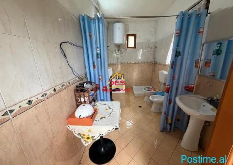 🏡 SHITEN 2 SHTËPI PRIVATE PRANË BASHKISË VLORË - 8/10
