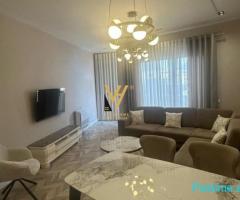 JEPET APARTAMENT+GARSIONERE ME QERA NE QENDER 1.500 EURO