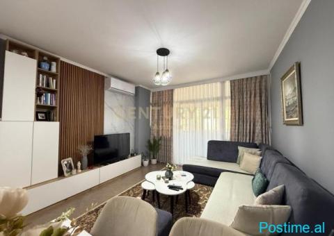 SHITET APARTAMENT 2+1+2 NE ASTIR PRANE BULEVARDIT MIGJENI